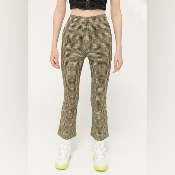Urban Outfitters Pants - Kick flare pant